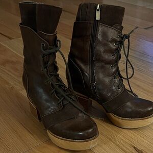Antelope Anthropologie wooden heel brown boots 36 or 5.5/6